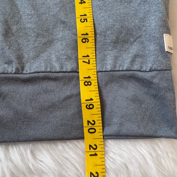 Vuori Daydream Crewneck Long Sleeve Pullover, Size M in Cape Heather - Picture 8 of 9